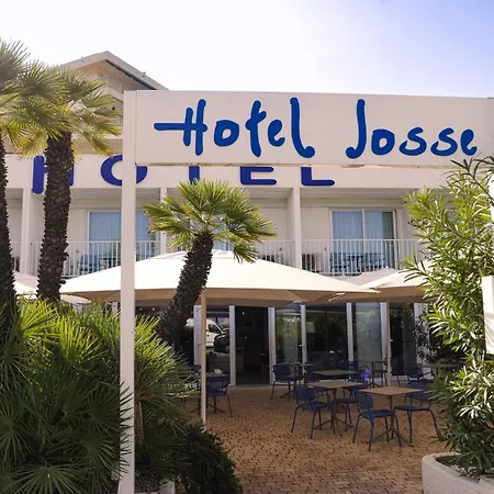 Josse 3* Antibes