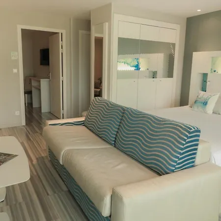Josse Hotel