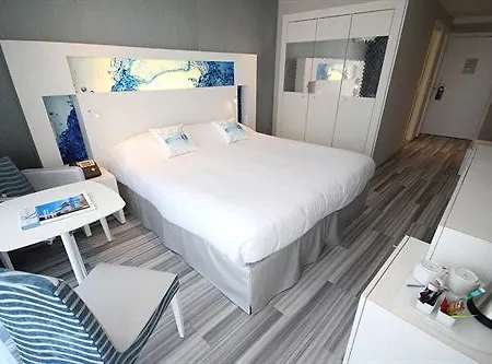Josse Hotell