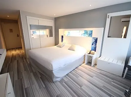 Hotell Josse 3*