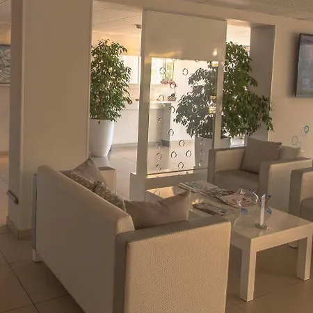 Josse Hotell 3*