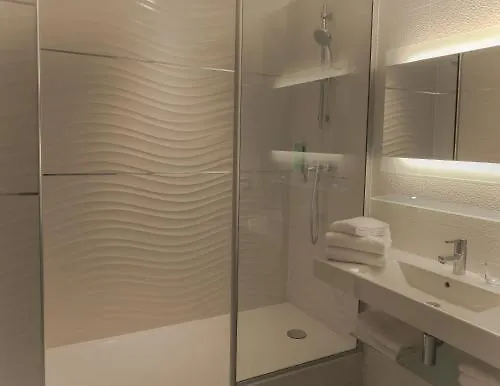 Отель Josse Антиб